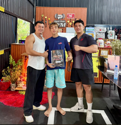 Huấn Luyện Viên: Vỹ Trần